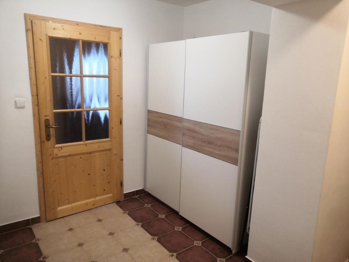 Apartment Lipno Sumava Pro 8 Hostu Липно-над-Влтавой Экстерьер фото